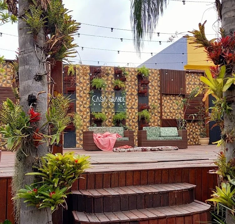 Casa Grande Eventos Tel.: 21 34046360